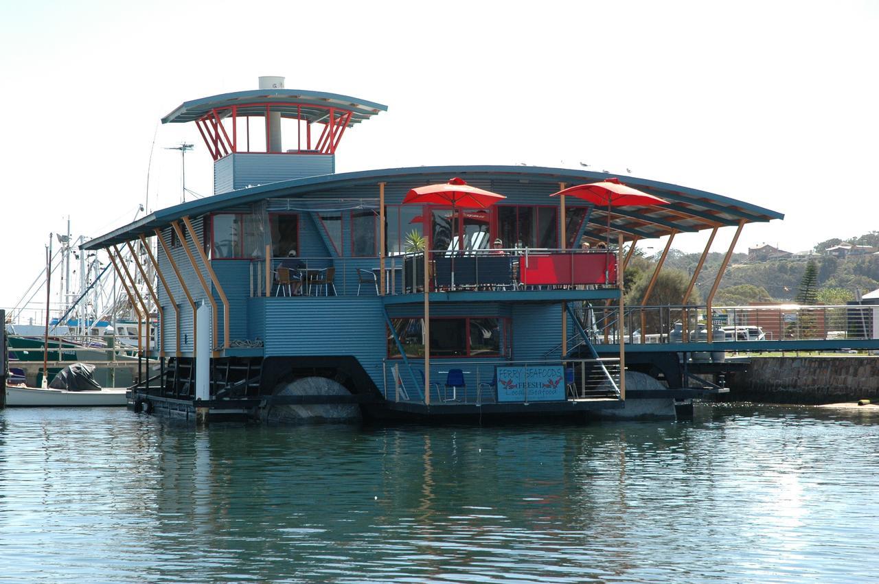 Abel Tasman Waterfront Motel Lakes Entrance Exterior foto